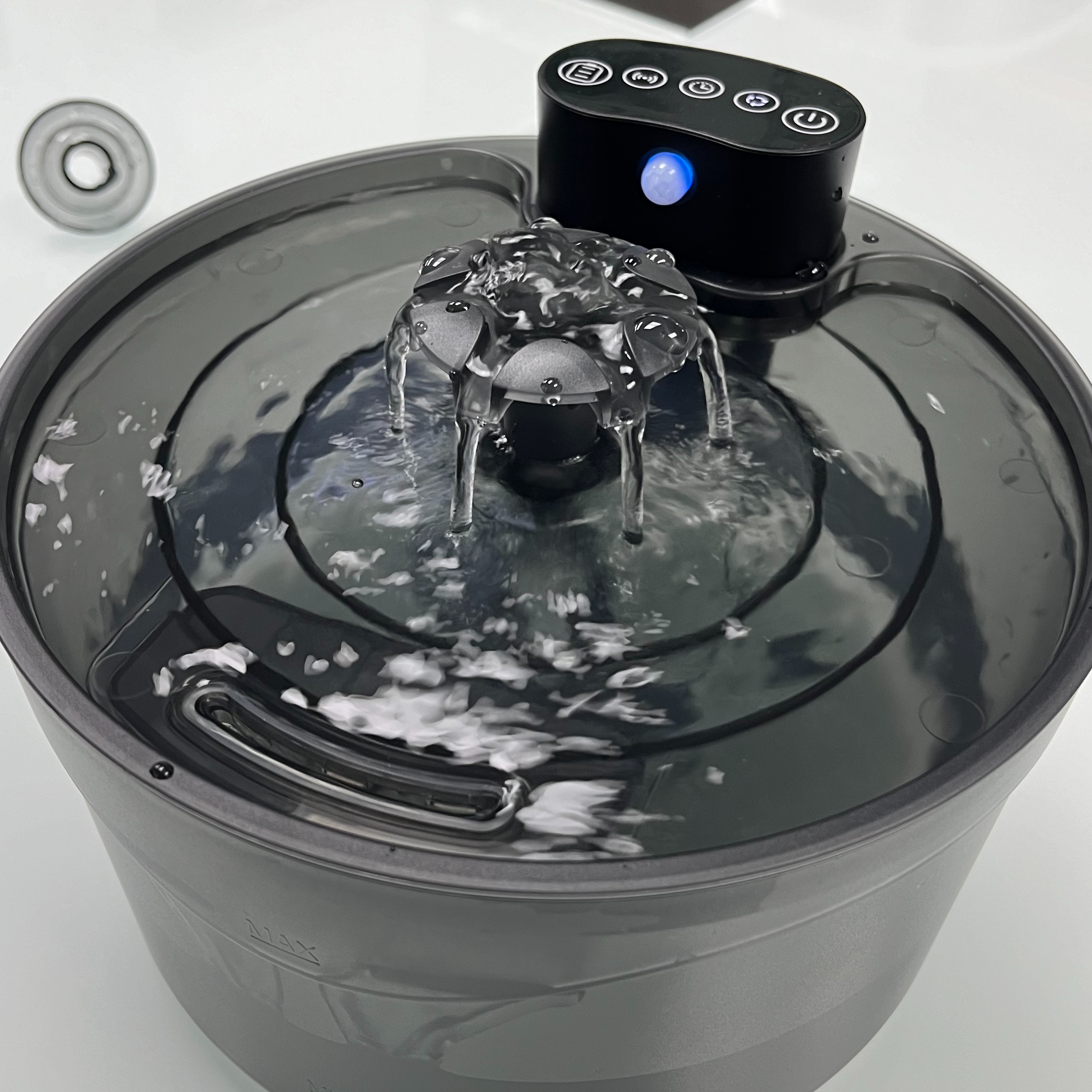 W02 Pet Water Fountain